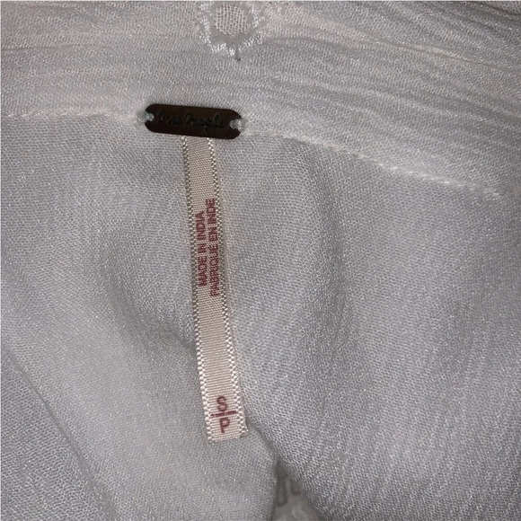 Free People White Long Sleeve Top Size Small Flowy Minimalist  Good Preowned - Picture 3 of 3